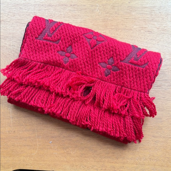 Louis Vuitton Accessories - Louis Vuitton Logomania Red Fringed Scarf